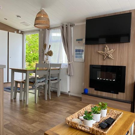 Cosy, Coastal Themed Holiday Home, Rockley Park, Poole, Dorset Esterno foto