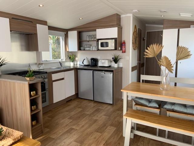 Cosy, Coastal Themed Holiday Home, Rockley Park, Poole, Dorset Esterno foto