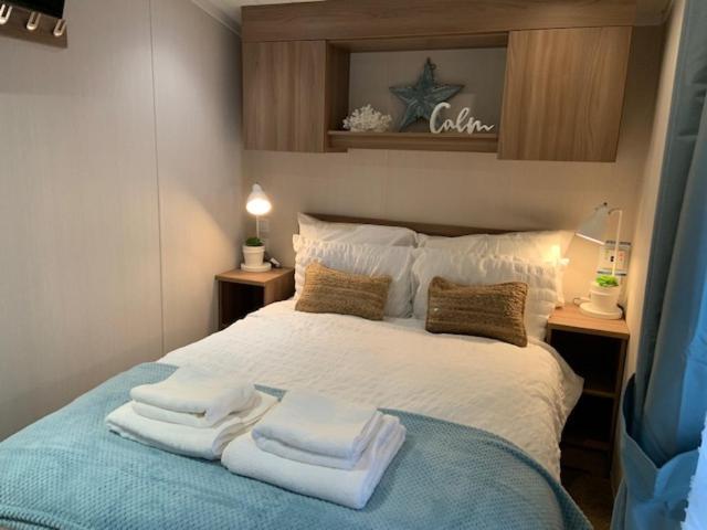 Cosy, Coastal Themed Holiday Home, Rockley Park, Poole, Dorset Esterno foto