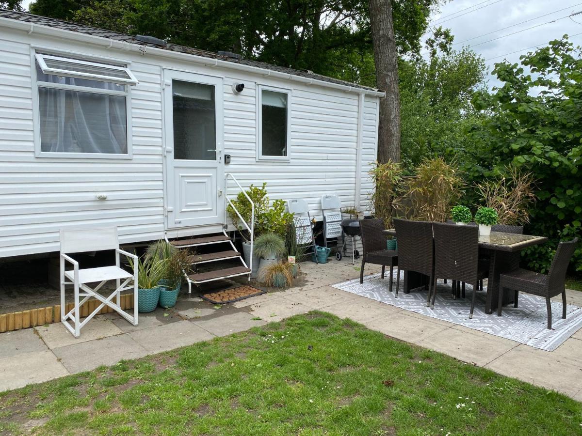 Cosy, Coastal Themed Holiday Home, Rockley Park, Poole, Dorset Esterno foto
