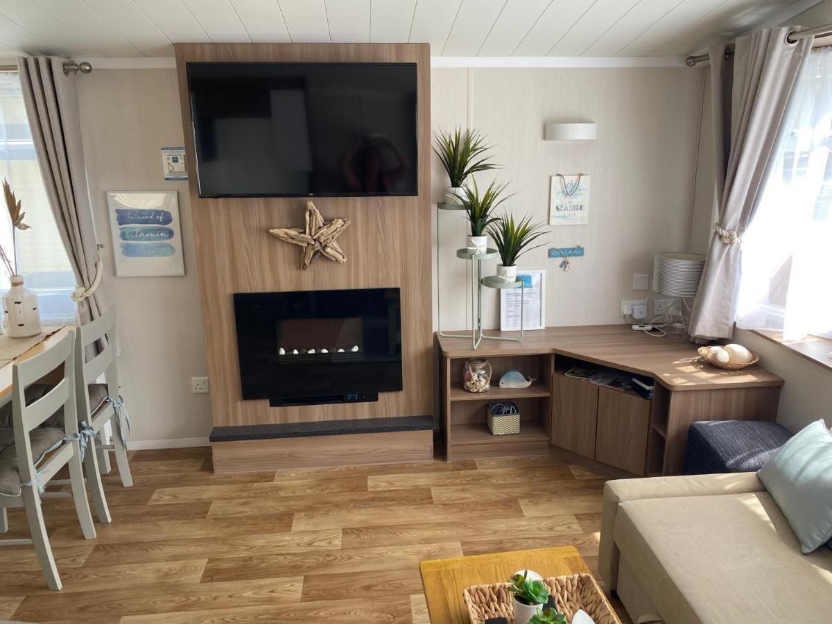 Cosy, Coastal Themed Holiday Home, Rockley Park, Poole, Dorset Esterno foto