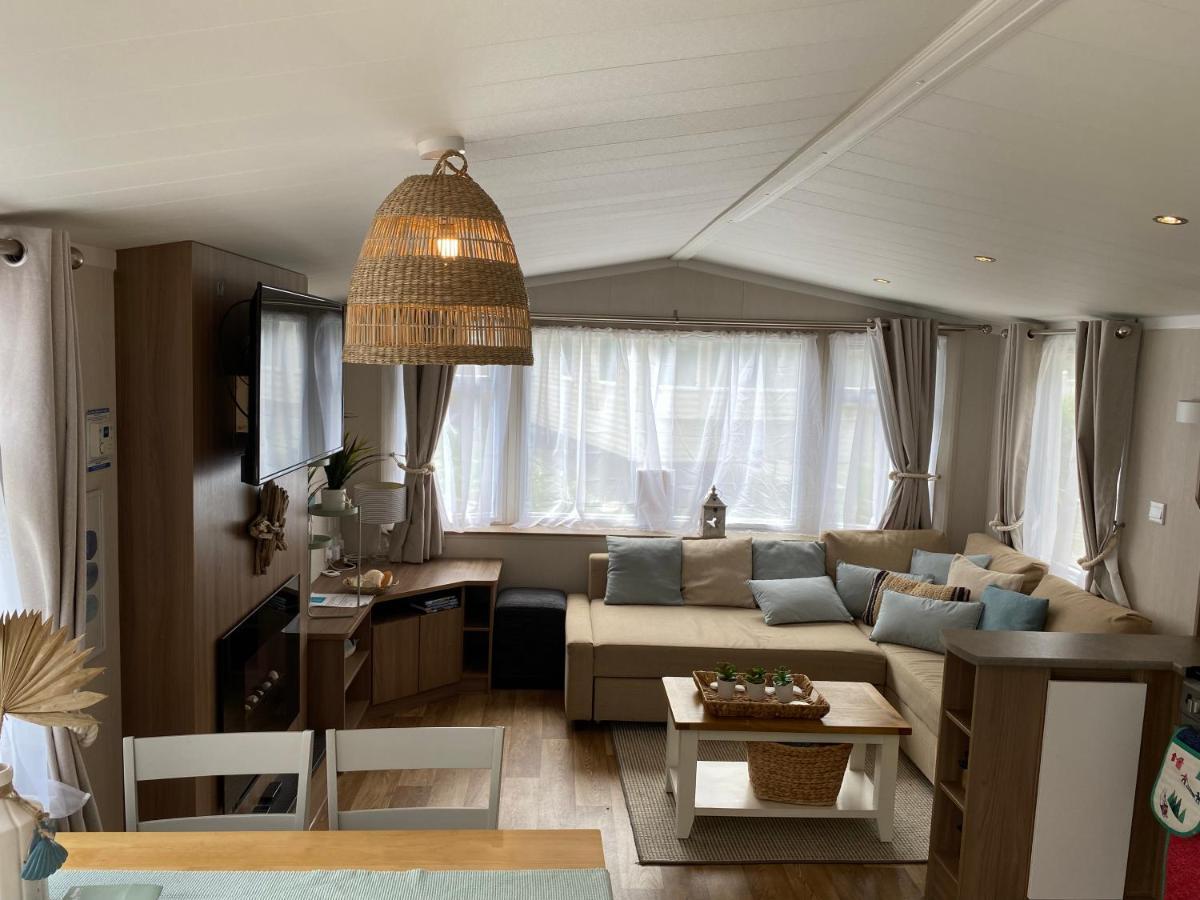 Cosy, Coastal Themed Holiday Home, Rockley Park, Poole, Dorset Esterno foto